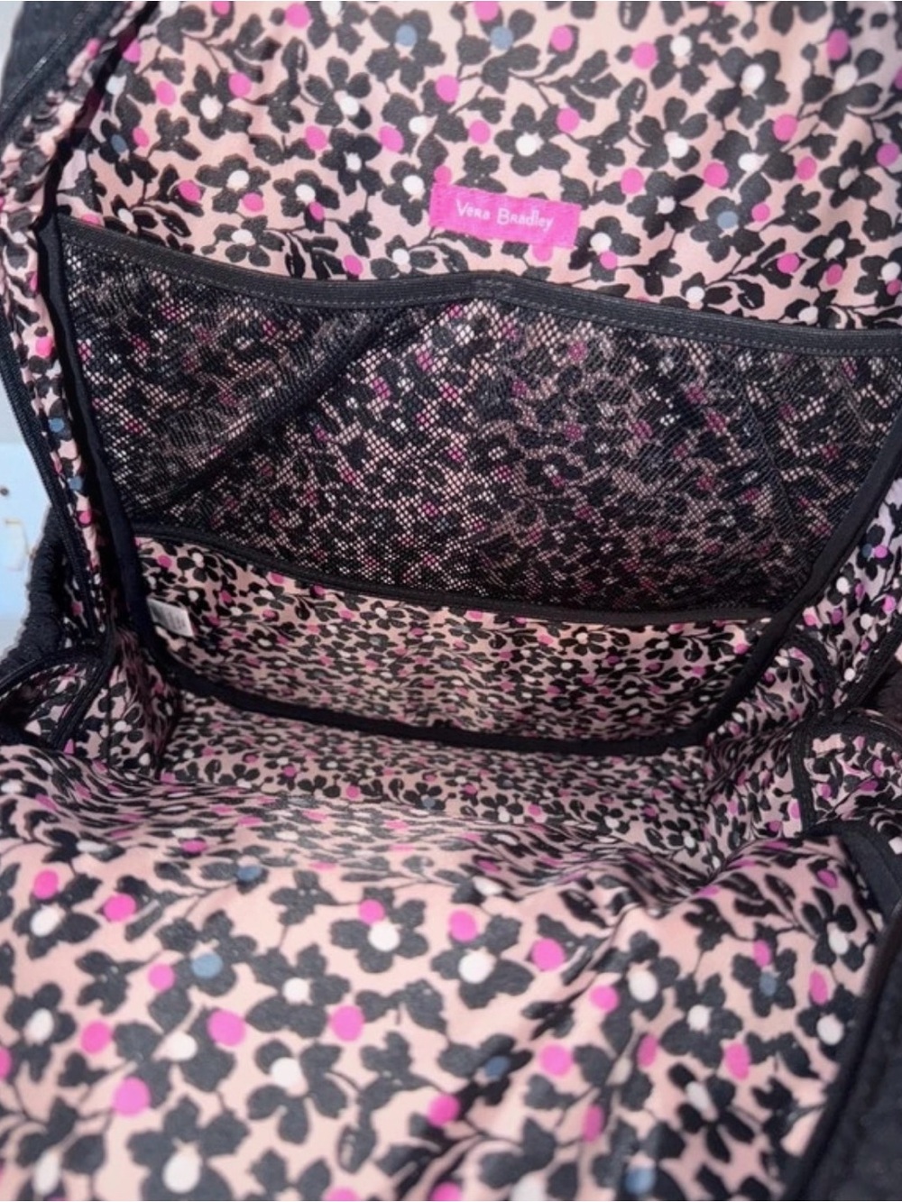 Vera bradley backpack - Picture 8 of 8